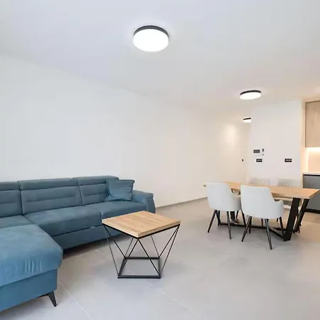 Lovely In With Wifi Privlaka (Zadar)